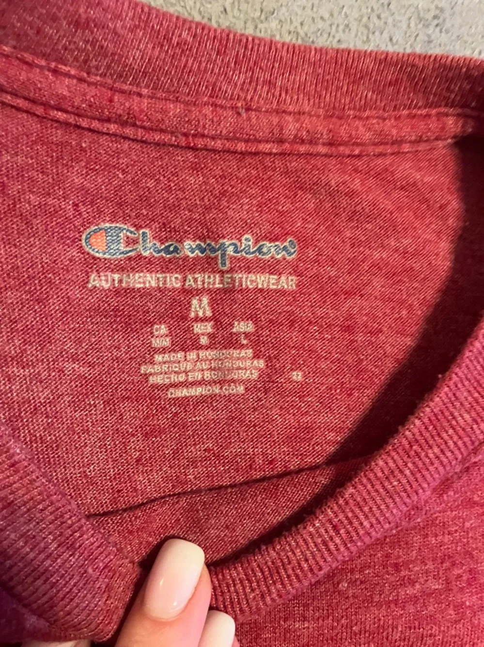 Champion Men’s Red Short Sleeve Tee - Picture 3 of 5